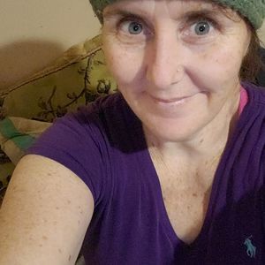 Meet your Posher, Sharon